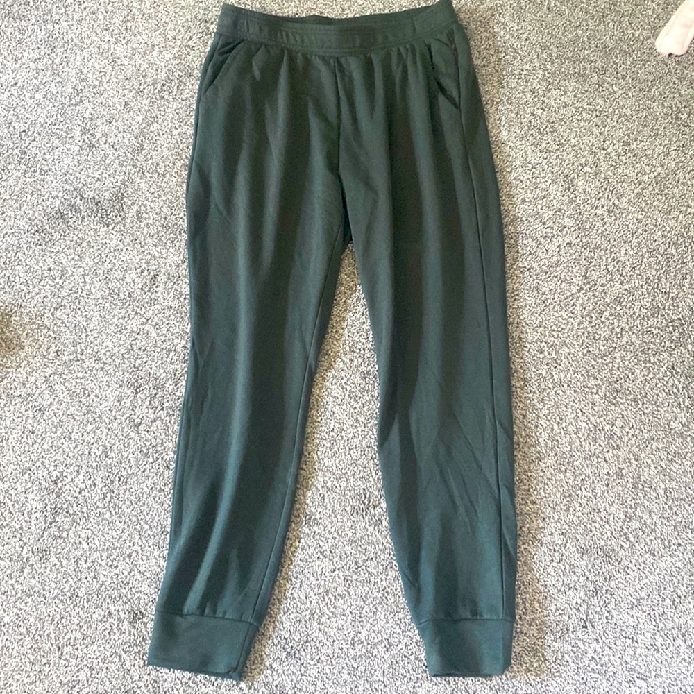 NWT super soft comfortable joggers